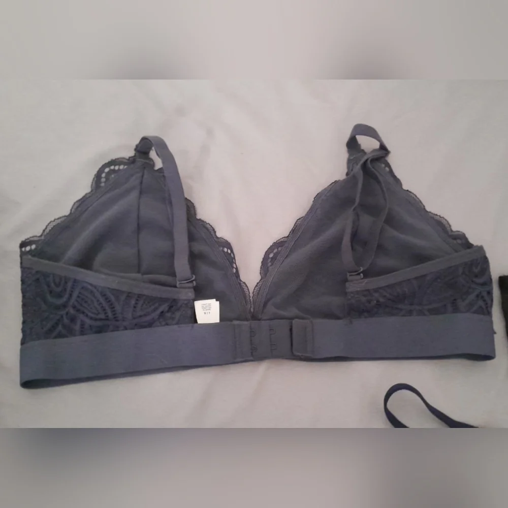 Victoria's Secret Lace Bralette Trio - Black, Navy, and White - Picture 6 of 8
